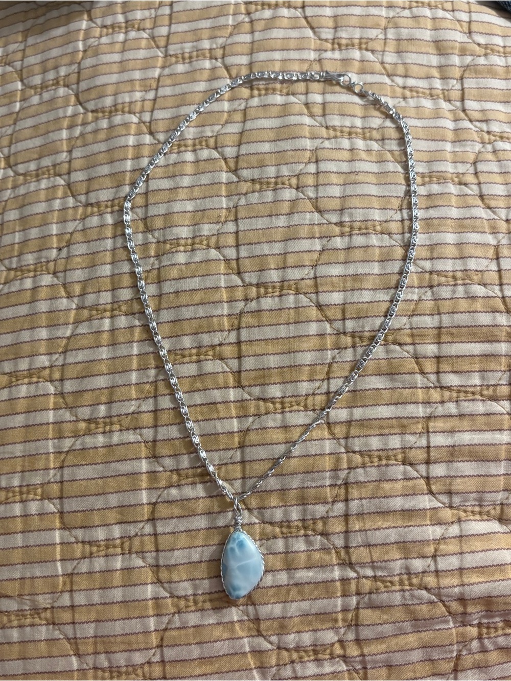 Dominican Republic Larimar Stone Teardrop Pendant Silver Tone Necklace